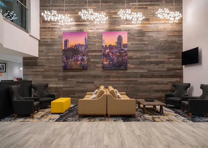 Hotels near Intl Institute-Hair Design