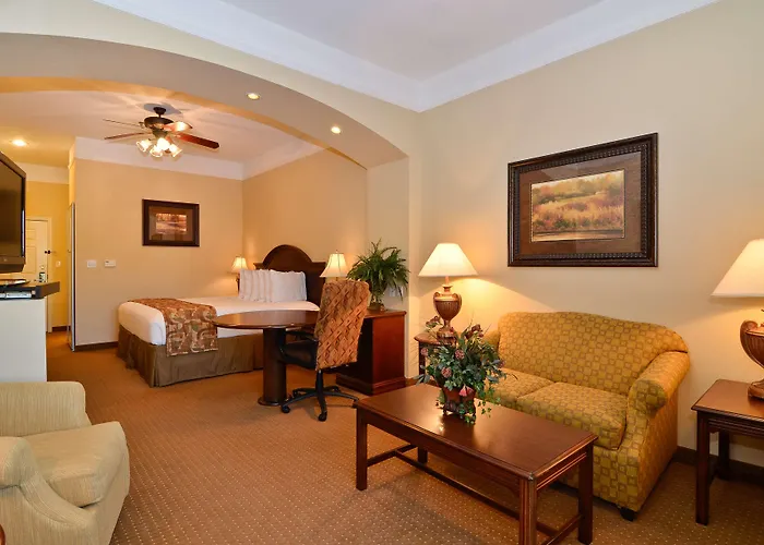 Hotels near Satellite Roller Rink