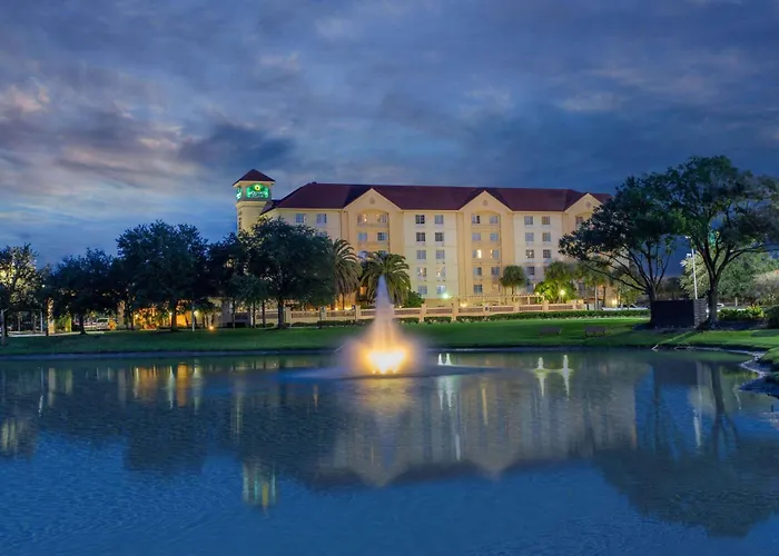 Hotels near Education America-Jacksonville