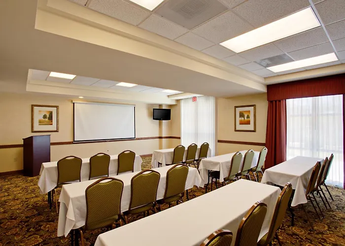 Hotels near Arizona Historical Society