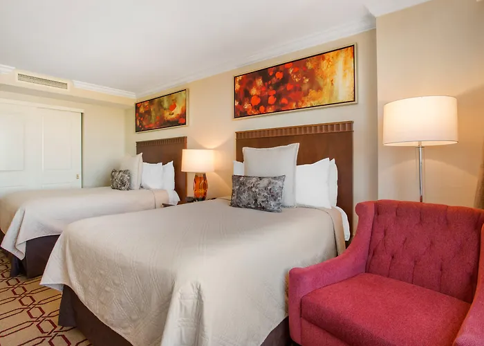 Hotels near Museum of Rhode Island History