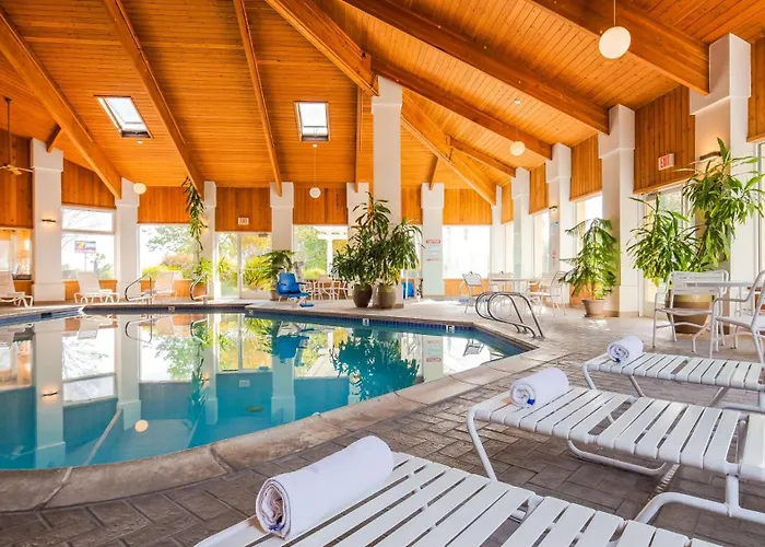 Hotels near Corning Yost Park