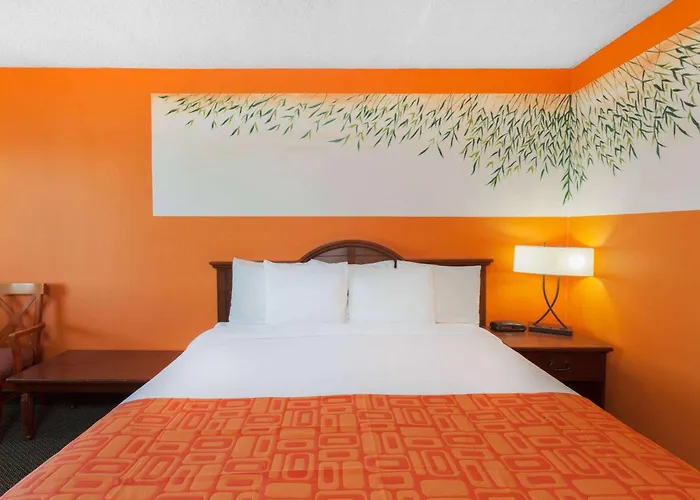Hotels near Desert Hills Golf Crse Rstrnt
