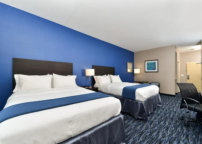 Hotels near Peekskill Parks and Recreation