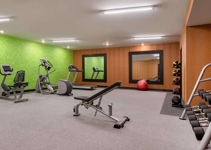 Hotels near Sappington House Complex