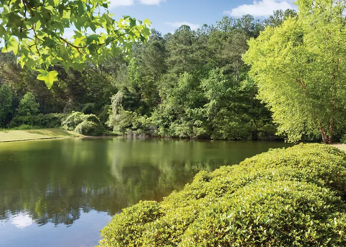 Hotels near The Avenue at Peachtree City