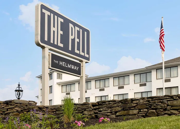 Hotels near Middletown Parks and Recreation