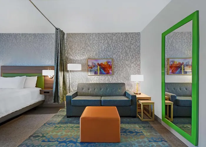 Hotels near Catholic Charities