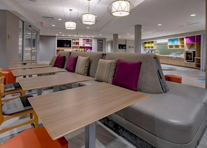 Hotels near Passaic Cnty Golf Course Mntnc