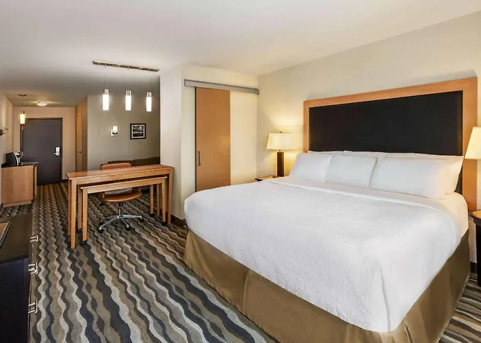 Hotels near Avon Recreation Coordinator
