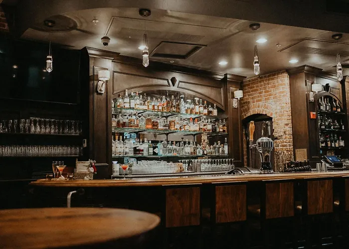 Hotels near Wild Hare Saloon