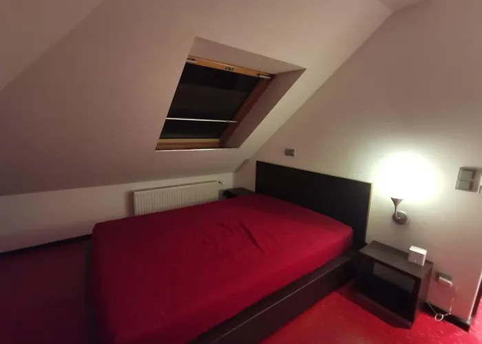 Hotels near Ev. Kirchengemeinde Süchteln Pfarrer M. Steffen