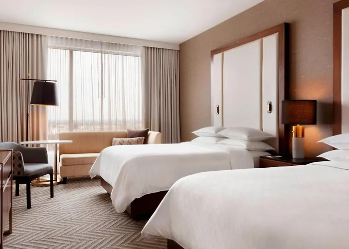 Hotels near Salon de Quilles le Maskoutain