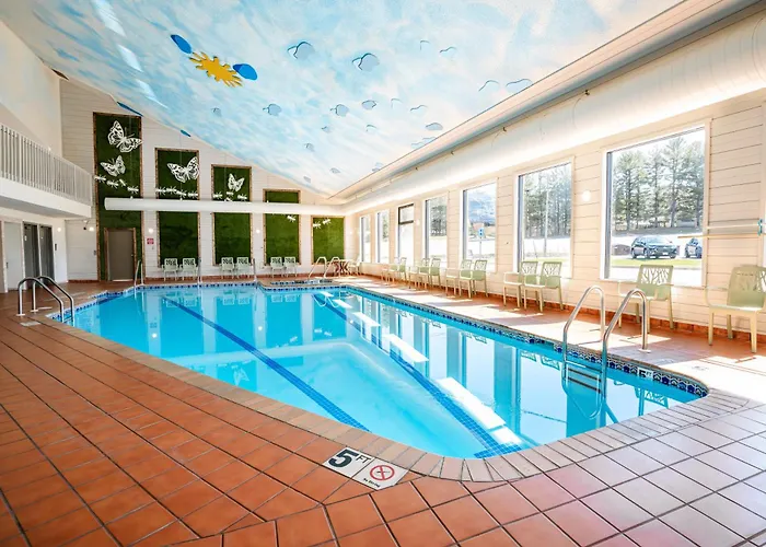 Hotels near Timber Falls Adventure Golf