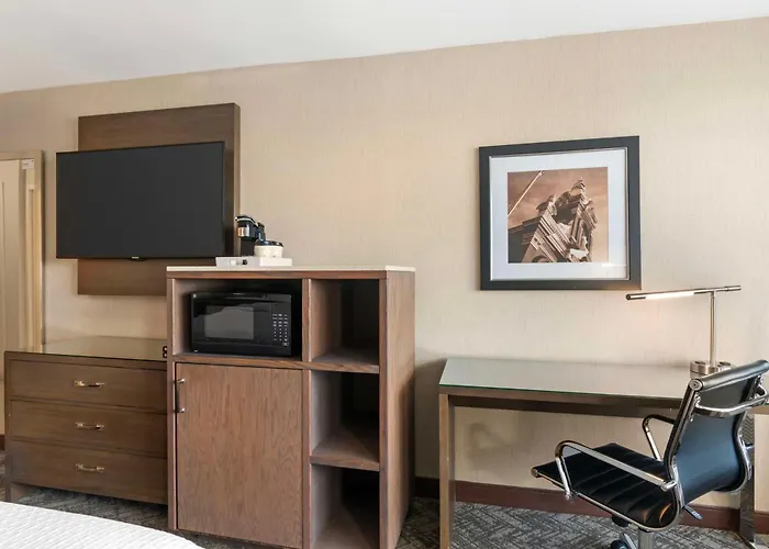 Hotels near Super Splash Usa