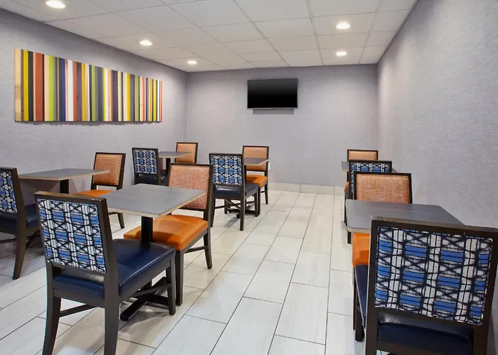 Hotels near Classic Games