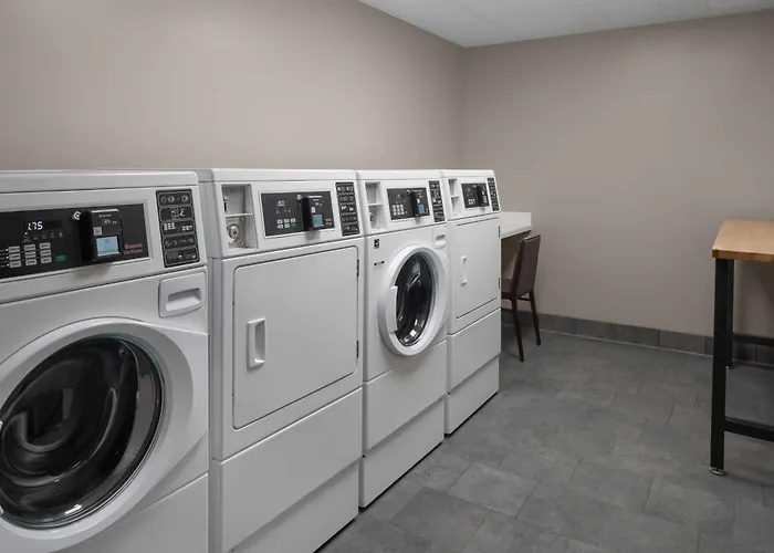 Hotels near University of Wisconsin Inform