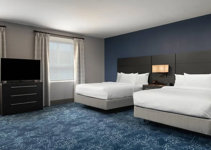 Hotels near Centre Franco-American