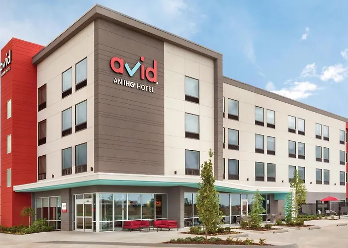 Hotels near Rampage Sports Complex