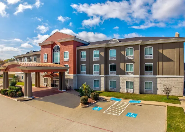Hotels near Henderson CO Historical Soc