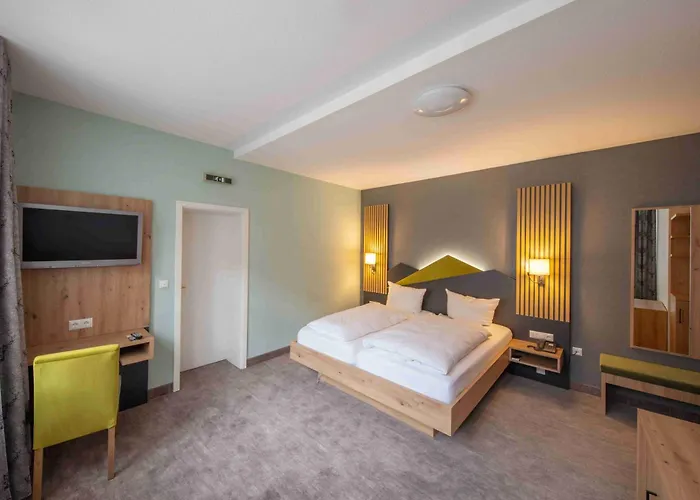Hotels near ST. PETRI KIRCHE