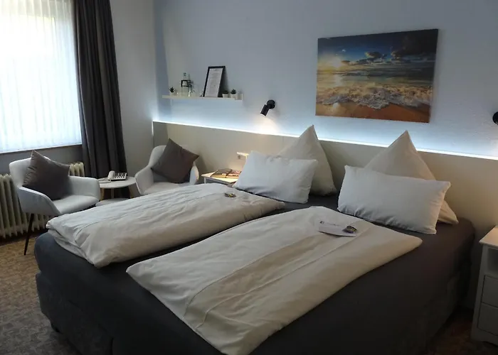 Hotels near Ev.-luth. KG-06 Pfarrbez. 6 Pfarrerin Testa Dorothee Kurseelsorge