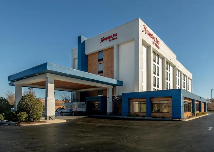 Hotels near Alpha College of Real Estate