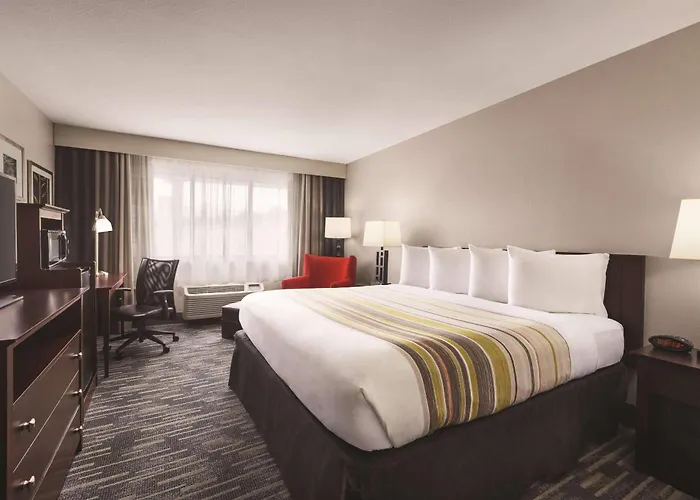 Hotels near Abingdon Cinemall Theaters