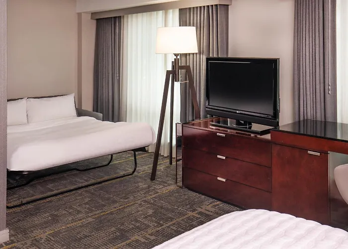 Hotels near Anthony's Functions Inc