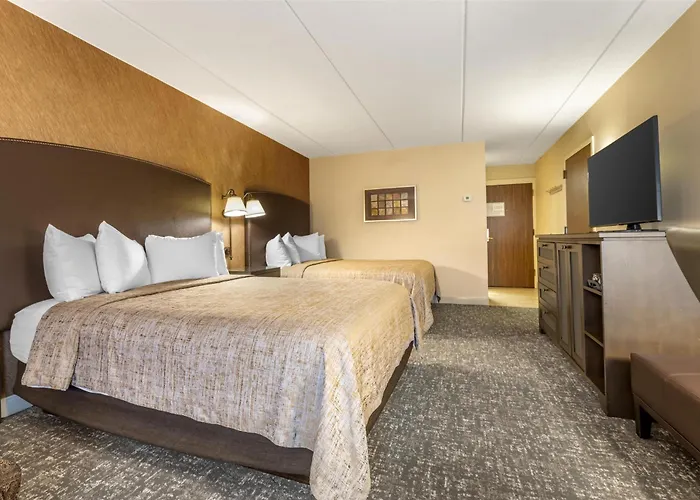 Hotels near Ukrainian Event Ctr