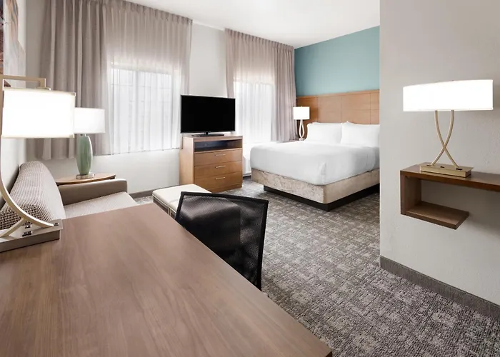 Hotels near Penn State Eastgate Ctr