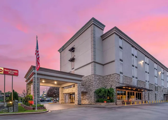 Hotels near Itt Technical Institute