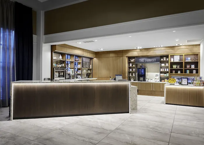 Hotels near Yale University