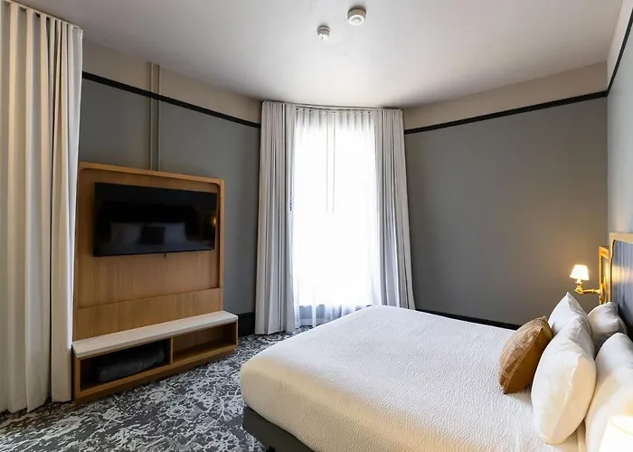 Hotels near Best Western Inn
