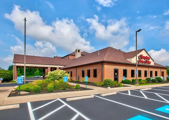 Hotels near Baldwin-Wallace College