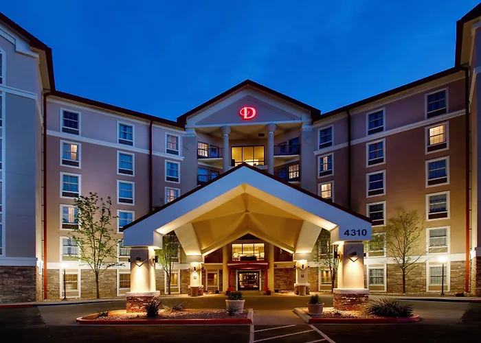 Hotels near International Inst of Chinese