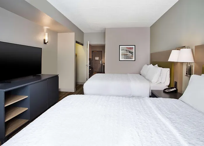 Hotels near Mattano Park