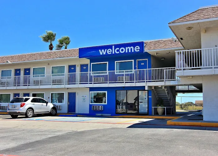 Hotels near Cityskates