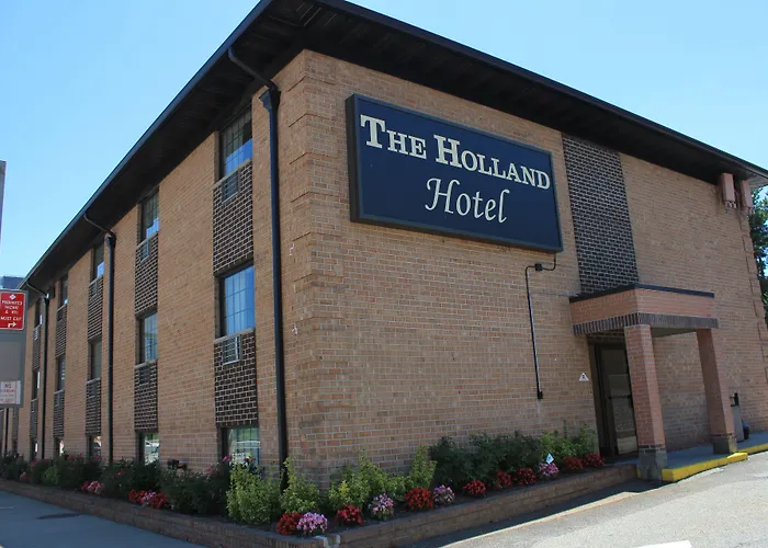 Hotels near Saint Peter's College