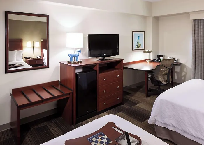 Hotels near Economics America
