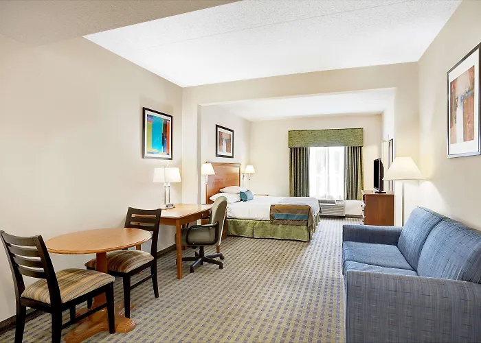 Hotels near Wendell Coffee Golf and Teaching