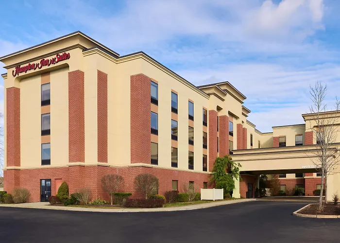 Hotels near Smith-Appleby House