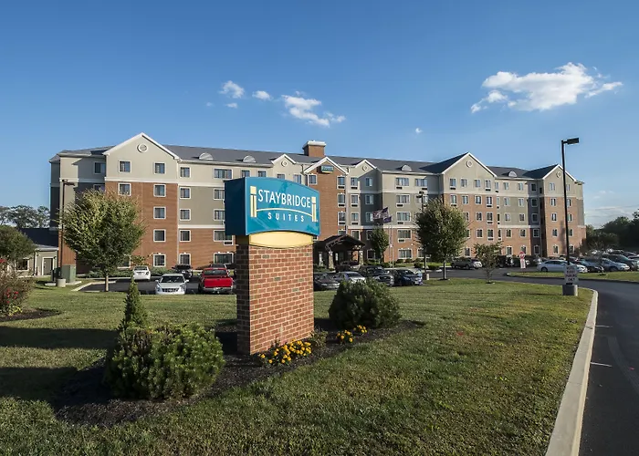 Hotels near Harrisburg Area Community Clg