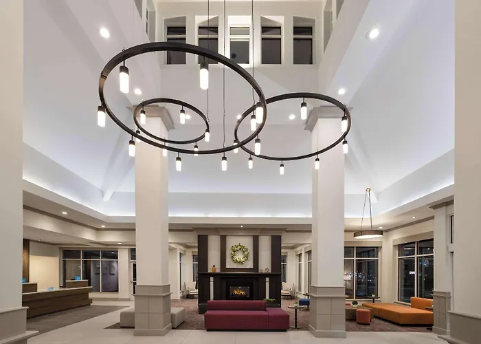 Hotels near Showcase Cinemas Milford