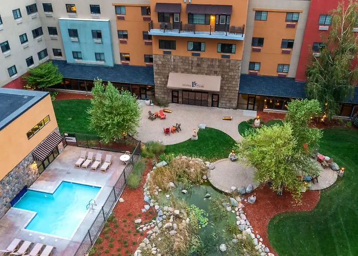 Hotels near Belle Sioux City Training Ctr