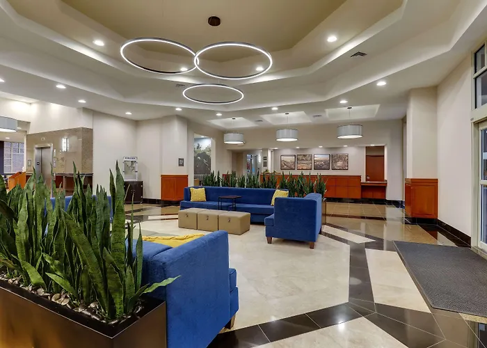 Hotels near Veterans of Foreign Wars