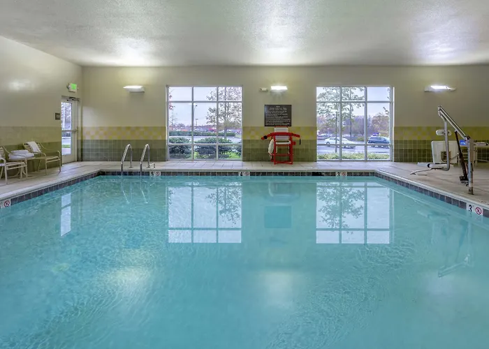 Hotels near American Gospel Music Heritage