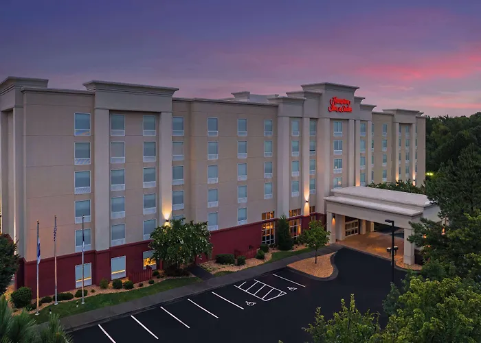 Hotels near Durham Arts Council