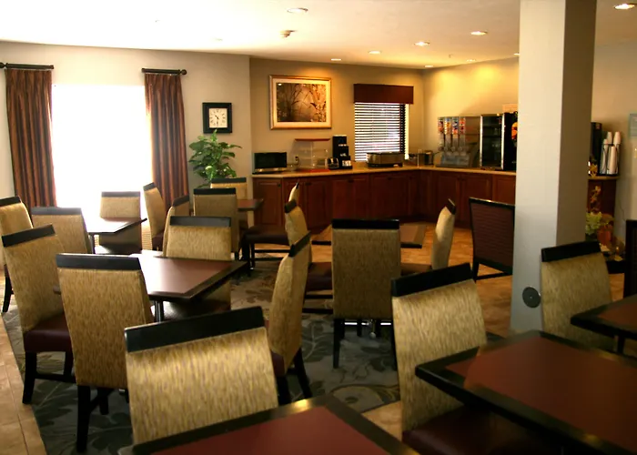 Hotels near Springfield Children's Museum