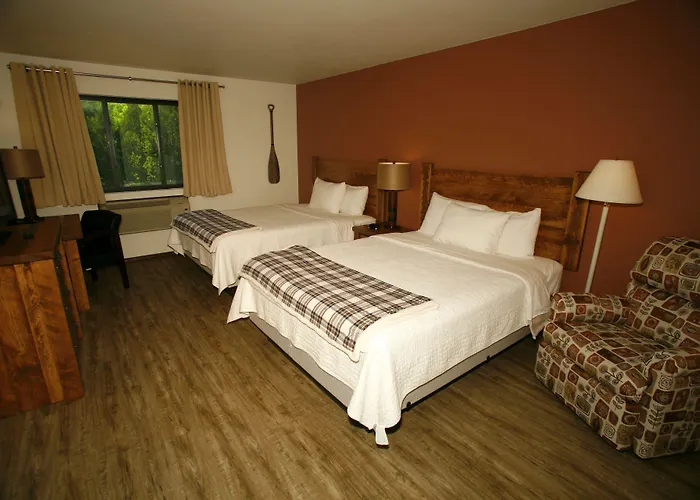 Hotels near Sister Bay Historical